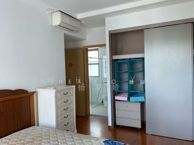 For Rent - Eight Courtyards