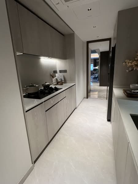 The Continuum, 1-8 Thiam Siew Avenue, 5 Bedrooms, 1,905 sqft, Condominium For Sale, by Alvin Lee, 500105061 - Kitchen - PropertyGuru.com.sg