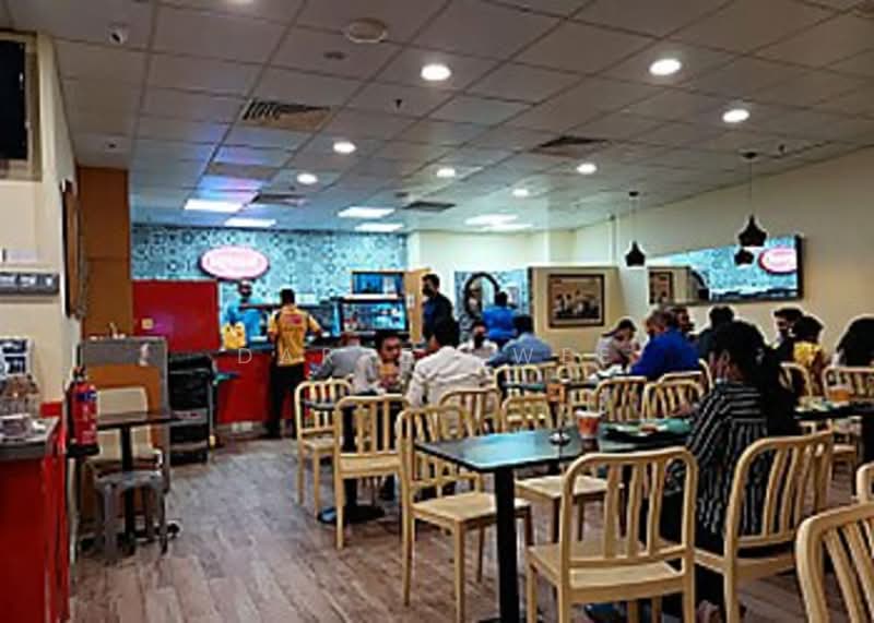 ⭐CBD High Footfall⭐ F&B Kiosk With Exhaust, Raffles Place / CBD / Shenton Way, 217 sqft, Food & Beverage For Rent, by Darren Wee, 500105064 - Interior - CommercialGuru.com.sg