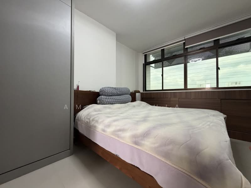 917 Hougang Avenue 9, 917 Hougang Avenue 9, 4 Bedrooms, 1,292 sqft, HDB Flat For Sale, by Amelia Chia, 500105066 - Bedroom - PropertyGuru.com.sg