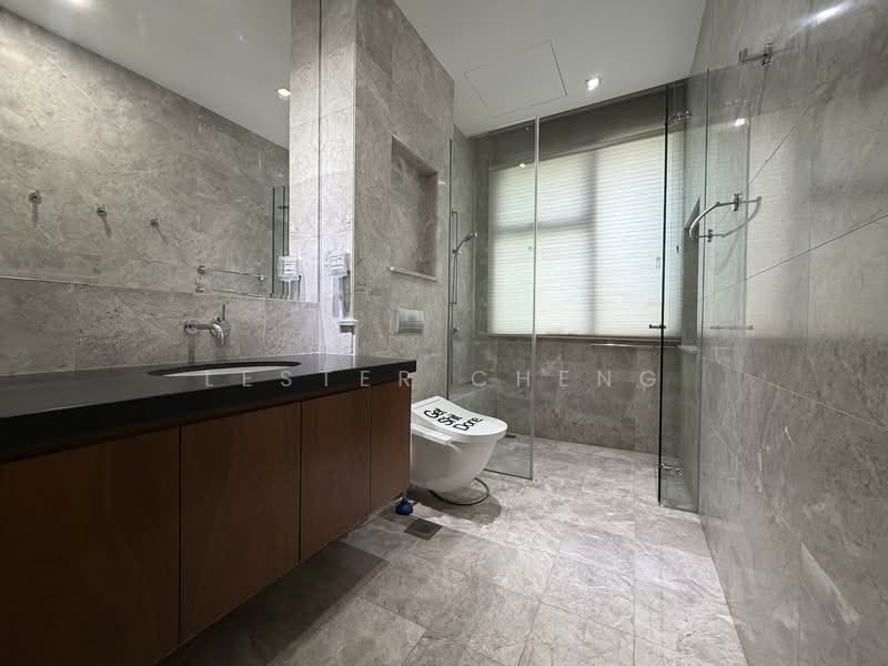 Paradise Island, Paradise Island, 5 Bedrooms, 8,000 sqft, Bungalow House For Sale, by Lester Cheng, 500105067 - Bathroom - PropertyGuru.com.sg