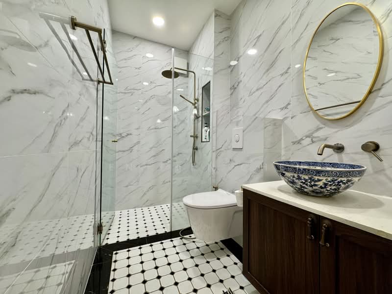 Sin Chuan Garden, 12A Waringin Park, 3 Bedrooms, 1,388 sqft, Walk-up Apartment For Sale, by Tien Tien Chen, 500105070 - Bathroom - PropertyGuru.com.sg