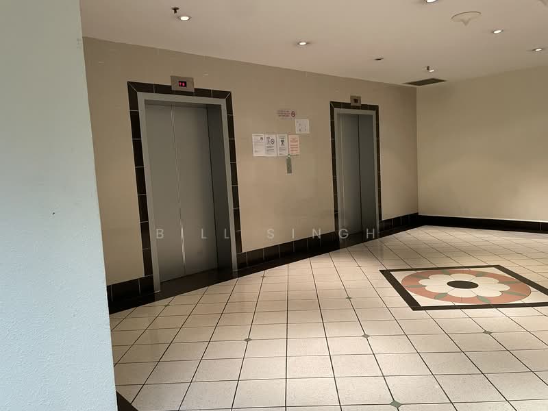 Parklane Shopping Mall, 35 Selegie Road, 882 sqft, Office For Rent, by Bill Singh, 500105073 - Lobby - CommercialGuru.com.sg