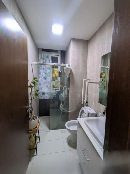 The Hillford, 180 Jalan Jurong Kechil, Studio, 259 sqft, Condominium For Rent, by Alson Ong, 500105075 - Bathroom - PropertyGuru.com.sg