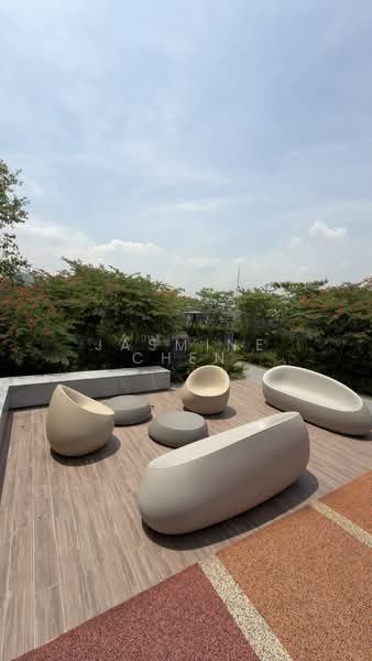 Tembusu Grand, 96 Jalan Tembusu, 2 Bedrooms, 743 sqft, Condominium For Sale, by Jasmine Chen, 500105084 - Garden Lounge - PropertyGuru.com.sg