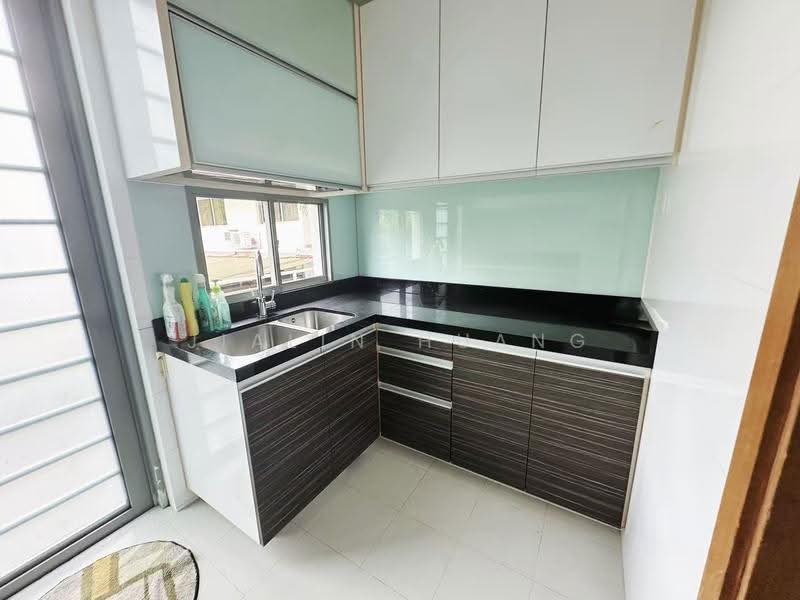 Kiara Ten, 54 Lorong Marzuki, Eunos / Geylang / Paya Lebar, 6 Bedrooms, 5,823 sqft, Cluster House For Sale, by Jialin Huang, 500105089 - Kitchen - PropertyGuru.com.sg