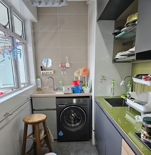 450D Bukit Batok West Avenue 6, 450D Bukit Batok West Avenue 6, 1 Bedroom, 506 sqft, HDB Flat For Sale, by Alice Tan, 500105093 - Kitchen - PropertyGuru.com.sg