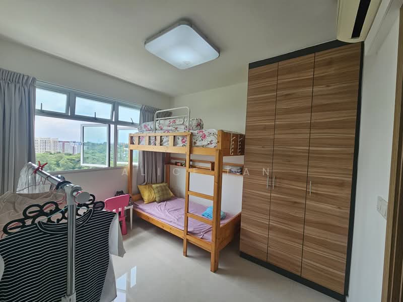 450D Bukit Batok West Avenue 6, 450D Bukit Batok West Avenue 6, 1 Bedroom, 506 sqft, HDB Flat For Sale, by Alice Tan, 500105093 - Bedroom - PropertyGuru.com.sg