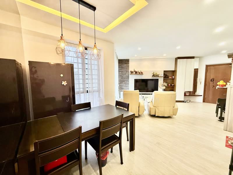 Regentville, 2 Hougang Street 92, 3 Bedrooms, 1,076 sqft, Condominium For Sale, by Jesley Lim, 500105103 - Dining Room - PropertyGuru.com.sg