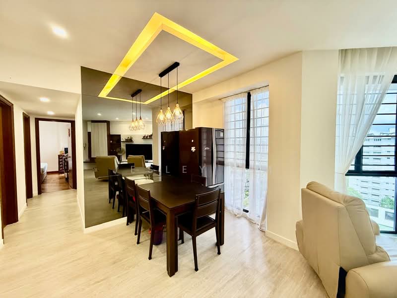 Regentville, 2 Hougang Street 92, 3 Bedrooms, 1,076 sqft, Condominium For Sale, by Jesley Lim, 500105103 - Dining Room - PropertyGuru.com.sg