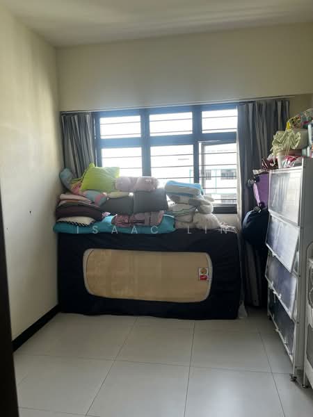 197D Boon Lay Fields, 197D Boon Lay Drive, 3 Bedrooms, 1,216 sqft, HDB Flat For Rent, by Isaac Lin, 500105108 - Bedroom 2 - PropertyGuru.com.sg