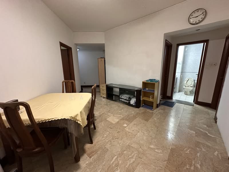 Parc Oasis, 51 Jurong East Avenue 1, Room Rental, 120 sqft, Condominium For Rent, by Francis Lee, 500105113 - Dining Room - PropertyGuru.com.sg