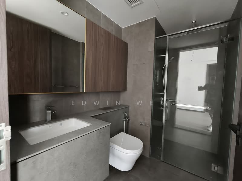 Midtown Modern, 18 Tan Quee Lan Street, 2 Bedrooms, 667 sqft, Condominium For Rent, by Edwin Wee, 500105115 - Bathroom - PropertyGuru.com.sg