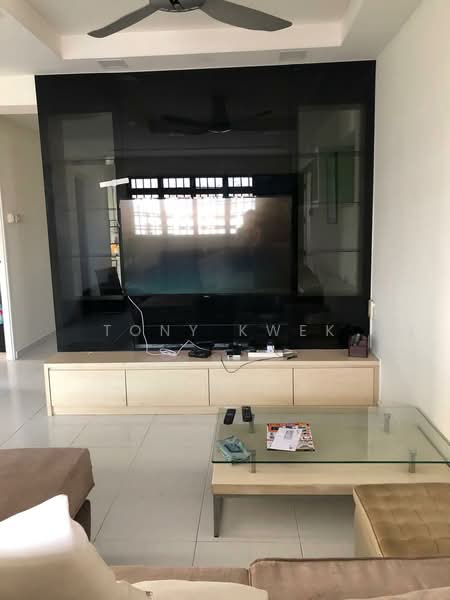 657 Woodlands Ring Road, 657 Woodlands Ring Road, 3 Bedrooms, 1,098 sqft, HDB Flat For Rent, by Tony Kwek, 500105118 - Living Room - PropertyGuru.com.sg