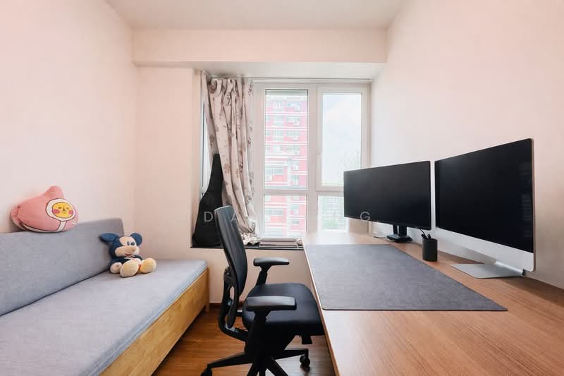 Oasis @ Elias, 60 - 72 Elias Road, 2 Bedrooms, 979 sqft, Condominium For Sale, by Ada Rong, 500105119 - Study - PropertyGuru.com.sg