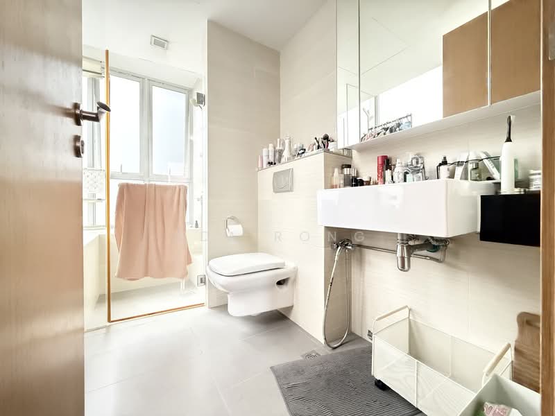 Oasis @ Elias, 60 - 72 Elias Road, 2 Bedrooms, 979 sqft, Condominium For Sale, by Ada Rong, 500105119 - Bathroom - PropertyGuru.com.sg