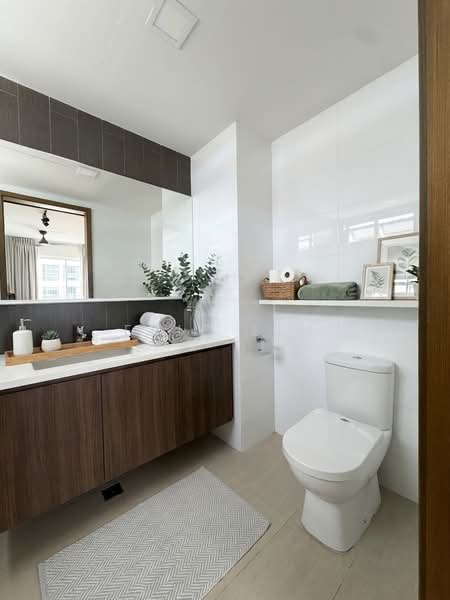 CityLife @ Tampines, 67 Tampines Central 7, 3 Bedrooms, 1,109 sqft, Executive Condominium For Sale, by Eric Lim, 500105128 - Bathroom - PropertyGuru.com.sg