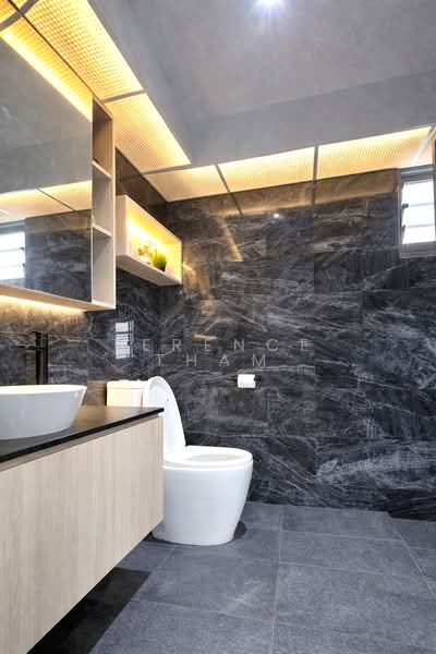 478B Yishun Street 44, 478B Yishun Street 44, 3 Bedrooms, 1,001 sqft, HDB Flat For Sale, by Terence Tham, 500105131 - Bathroom - PropertyGuru.com.sg