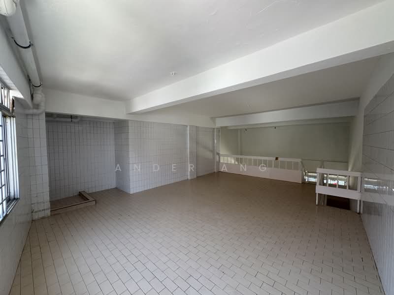 1st storey shop @ Yio Chu Kang road (F&B approved), Yio Chu Kang Road, 1,130 sqft, Shop / Shophouse For Rent, by Ander Ang, 500105137 - Interior - CommercialGuru.com.sg