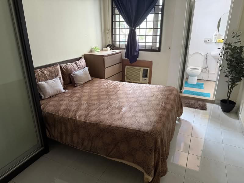 331 Woodlands Avenue 1, 331 Woodlands Avenue 1, 2 Bedrooms, 785 sqft, HDB Flat For Rent, by Karen Tan, 500105138 - Bedroom - PropertyGuru.com.sg