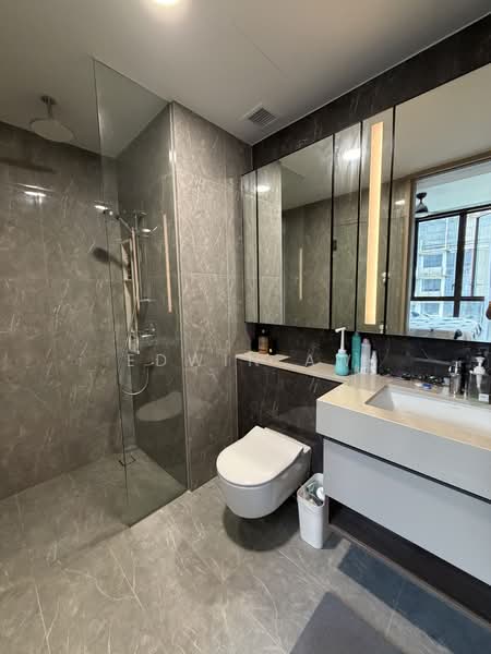 Dairy Farm Residences, 8 Dairy Farm Lane, 2 Bedrooms, 764 sqft, Condominium For Sale, by Edwin Aw, 500105140 - Bathroom - PropertyGuru.com.sg