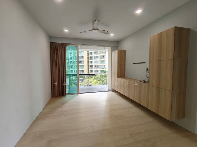 Ris Grandeur, 21 Elias Road, 2 Bedrooms, 1,109 sqft, Condominium For Rent, by Hazel Chua, 500105143 - Living Room - PropertyGuru.com.sg