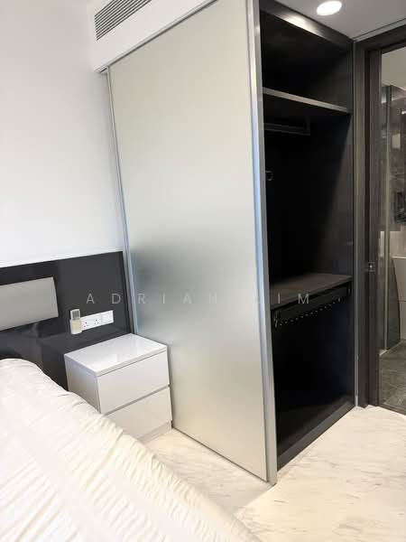 Cairnhill Nine, 9 Cairnhill Road, 2 Bedrooms, 732 sqft, Condominium For Rent, by Adrian Lim, 500105152 - Bedroom - PropertyGuru.com.sg