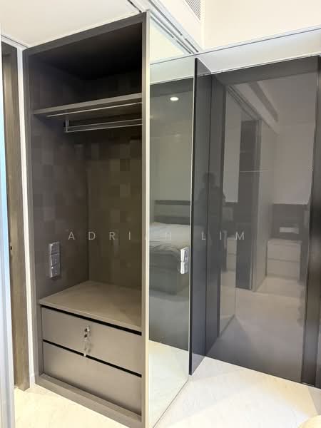 Cairnhill Nine, 9 Cairnhill Road, 2 Bedrooms, 732 sqft, Condominium For Rent, by Adrian Lim, 500105152 - Interior - PropertyGuru.com.sg