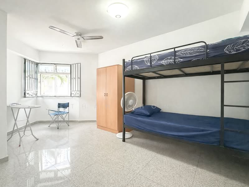 389 Bukit Batok West Avenue 5, 389 Bukit Batok West Avenue 5, 3 Bedrooms, 1,270 sqft, HDB Flat For Sale, by Ethan Chong, 500105158 - Bedroom - PropertyGuru.com.sg