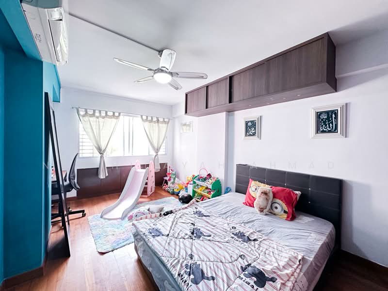 754 Pasir Ris Street 71, 754 Pasir Ris Street 71, 3 Bedrooms, 1,367 sqft, HDB Flat For Sale, by Nur Hidayah Ahmad, 500105164 - Good Size Common Bedroom - PropertyGuru.com.sg