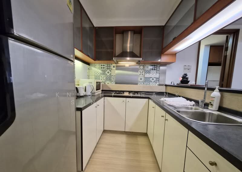 Craig Place, 20 Craig Road, 2 Bedrooms, 732 sqft, Apartment For Sale, by NICOLE LEE, 500105166 - Open concept kitchen - PropertyGuru.com.sg