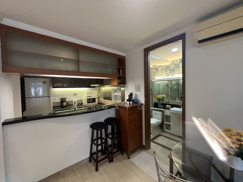 Craig Place, 20 Craig Road, 2 Bedrooms, 732 sqft, Apartment For Sale, by NICOLE LEE, 500105166 - Kitchen - PropertyGuru.com.sg