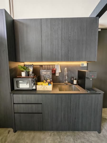 81 Aljunied Road, Aljunied Road, 225 sqft, Light Industrial (B1) For Rent, by Gina Lim, 500105168 - Pantry - CommercialGuru.com.sg