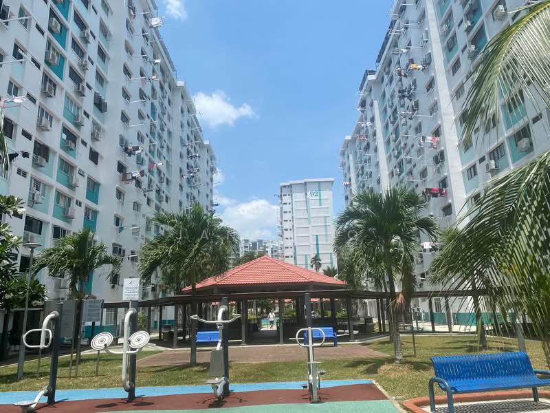 90 Bedok North Street 4, 90 Bedok North Street 4, 3 Bedrooms, 1,259 sqft, HDB Flat For Sale, by Jane Loo, 500105171 - Exterior - PropertyGuru.com.sg