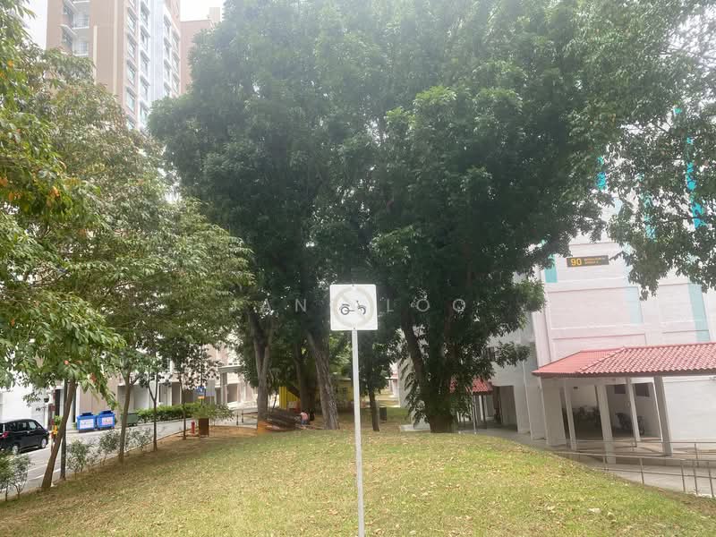 90 Bedok North Street 4, 90 Bedok North Street 4, 3 Bedrooms, 1,259 sqft, HDB Flat For Sale, by Jane Loo, 500105171 - Exterior - PropertyGuru.com.sg