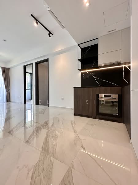 Jervois Mansion, 10 Jervois Close, 2 Bedrooms, 785 sqft, Condominium For Sale, by Melvin Sim, 500105172 - Kitchen - PropertyGuru.com.sg