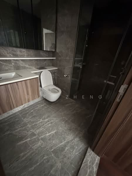 Lentor Modern, Lentor Central, 2 Bedrooms, 732 sqft, Condominium For Sale, by Ruth Zheng, 500105183 - Bathroom - PropertyGuru.com.sg