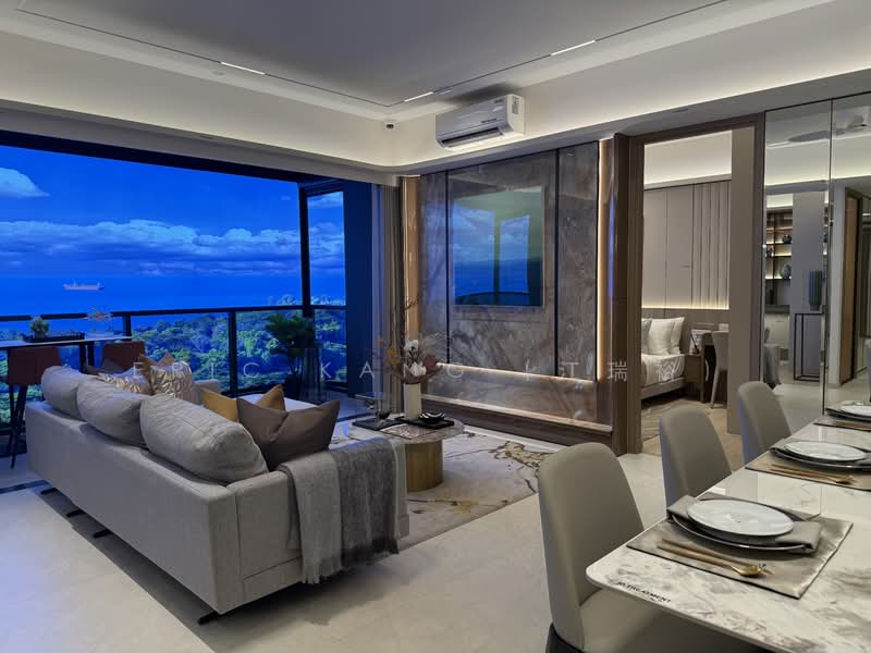 Vela Bay, Bayshore Road, 5 Bedrooms, 1,582 sqft, Condominium For Sale, by Eric KANG (江瑞裕), 500105189 - Living Room - PropertyGuru.com.sg