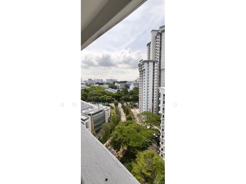 20 Dover Crescent, 20 Dover Crescent, 2 Bedrooms, 699 sqft, HDB Flat For Rent, by Annie Chong, 500105190 - Exterior - PropertyGuru.com.sg