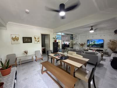 For Sale - 810 Jurong West Street 81