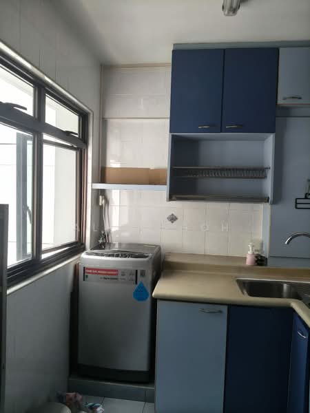 686B Choa Chu Kang Crescent, 686B Choa Chu Kang Crescent, 3 Bedrooms, 1,184 sqft, HDB Flat For Rent, by Alice Goh, 500105216 - Kitchen - PropertyGuru.com.sg
