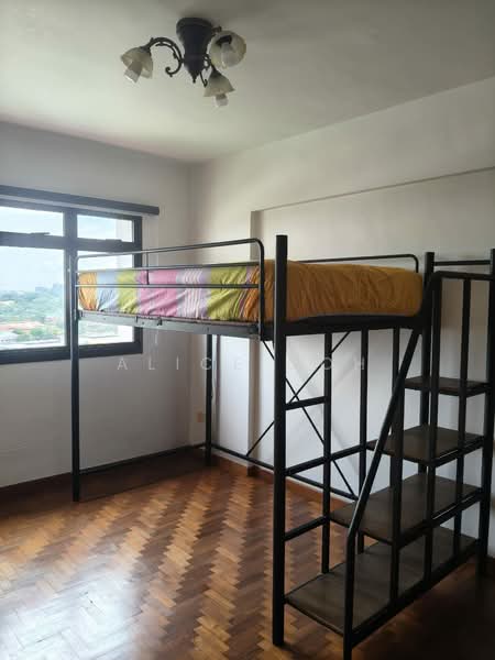 686B Choa Chu Kang Crescent, 686B Choa Chu Kang Crescent, 3 Bedrooms, 1,184 sqft, HDB Flat For Rent, by Alice Goh, 500105216 - Bedroom - PropertyGuru.com.sg