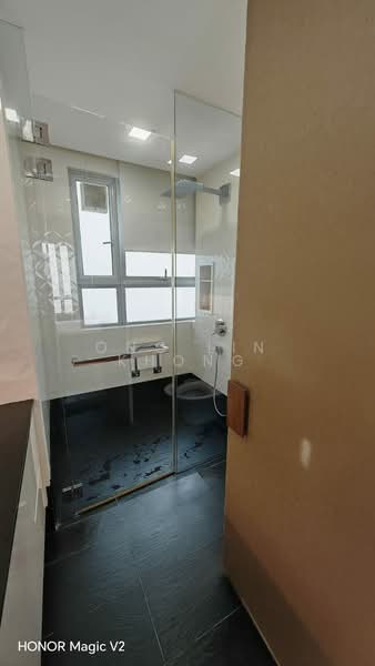 The Tessarina, 20 Wilby Road, 2 Bedrooms, 990 sqft, Condominium For Rent, by Ong Lin Khong, 500105231 - Bathroom - PropertyGuru.com.sg