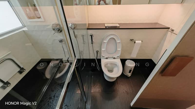 The Tessarina, 20 Wilby Road, 2 Bedrooms, 990 sqft, Condominium For Rent, by Ong Lin Khong, 500105231 - Bathroom - PropertyGuru.com.sg