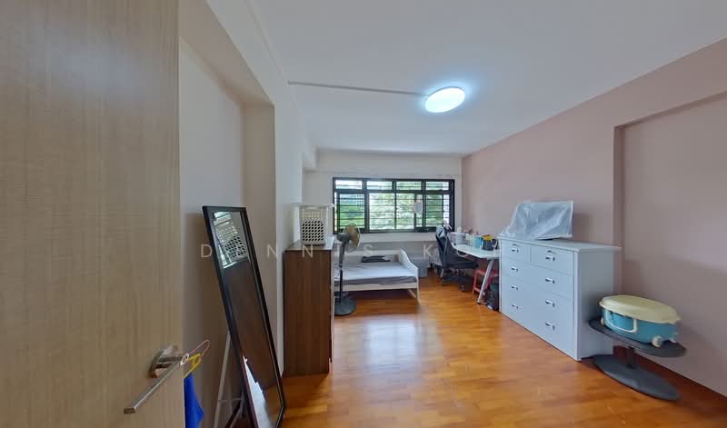793 Woodlands Avenue 6, 793 Woodlands Avenue 6, 3 Bedrooms, 1,313 sqft, HDB Flat For Sale, by Dennis Koh, 500105233 - Bedroom - PropertyGuru.com.sg