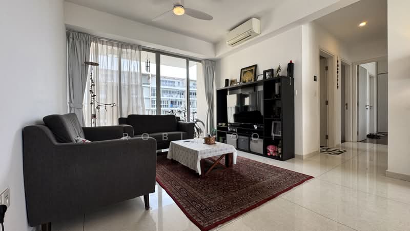 Sea Esta, 26 Pasir Ris Link, 3 Bedrooms, 1,216 sqft, Condominium For Sale, by Robin Ooi, 500105237 - Living Room - PropertyGuru.com.sg