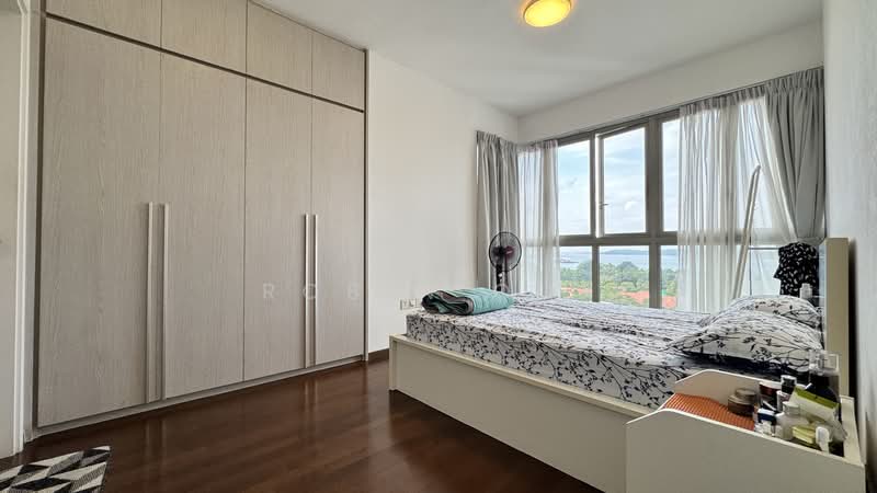 Sea Esta, 26 Pasir Ris Link, 3 Bedrooms, 1,216 sqft, Condominium For Sale, by Robin Ooi, 500105237 - Bedroom - PropertyGuru.com.sg