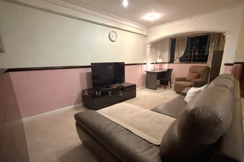 667B Jurong West Street 65, 667B Jurong West Street 65, Boon Lay / Jurong / Tuas, 3 Bedrooms, 1,184 sqft, HDB Flat For Sale, by James Tai, 500105242 - Living Room - PropertyGuru.com.sg
