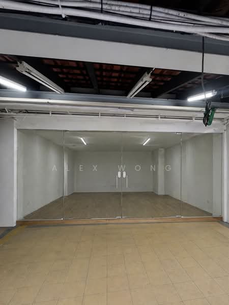 183 Toa Payoh Central, , 600 sqft, Shop / Shophouse For Rent, by Alex Wong, 500105249 - Interior - CommercialGuru.com.sg