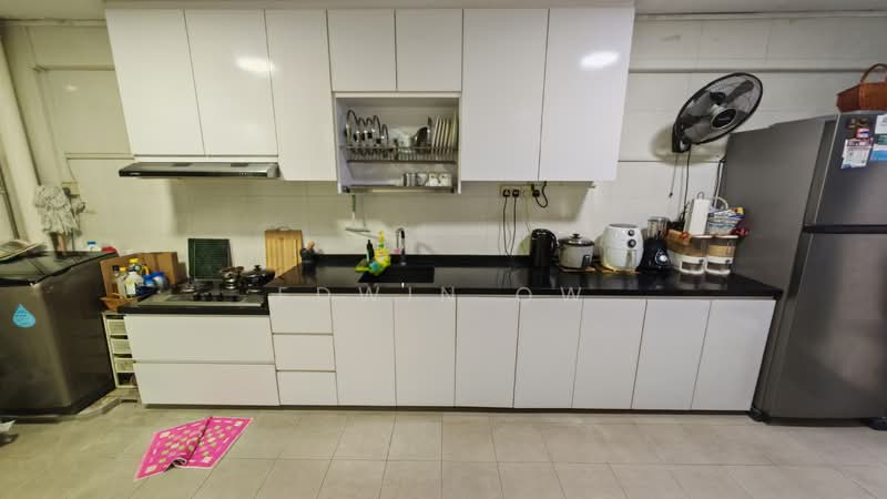 56 New Upper Changi Road, 56 New Upper Changi Road, 2 Bedrooms, 721 sqft, HDB Flat For Sale, by Edwin Ow, 500105250 - Kitchen - PropertyGuru.com.sg